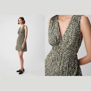 GAP Textured Crinkle Empire Waist Mini Dress